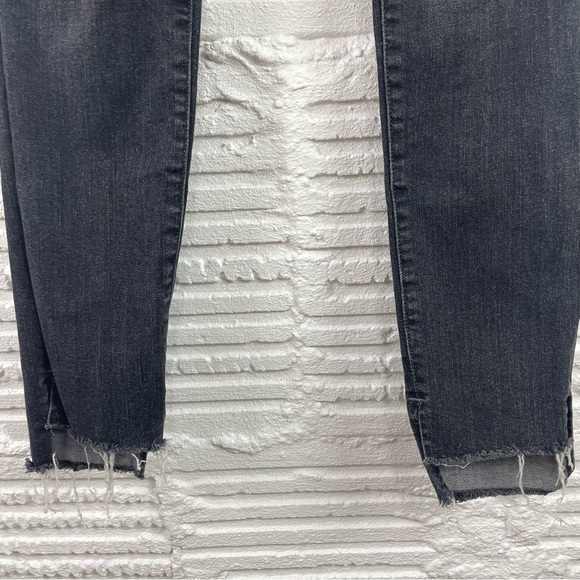 Frame Denim Le Skinny De Jeanne Black Marcy Distressed Chewed Hem Size 26 - Picture 7 of 14
